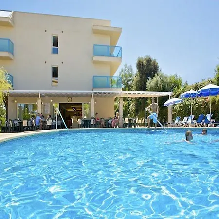 Sun Aparthotel 3*